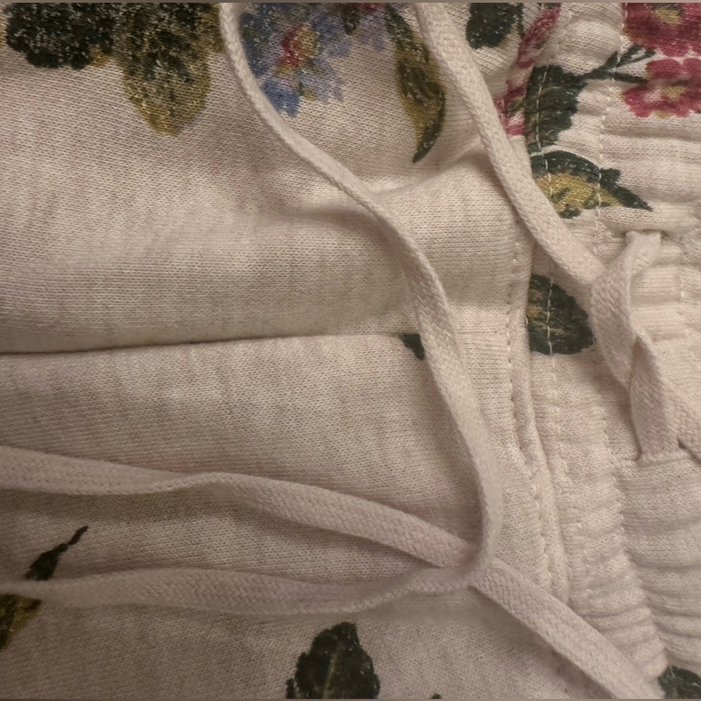 Floral Print Women's Pants - Picture 5 of 9